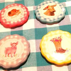 SOLD Woman 4 pc coaster set, Stoneware Gift Idea 🌺